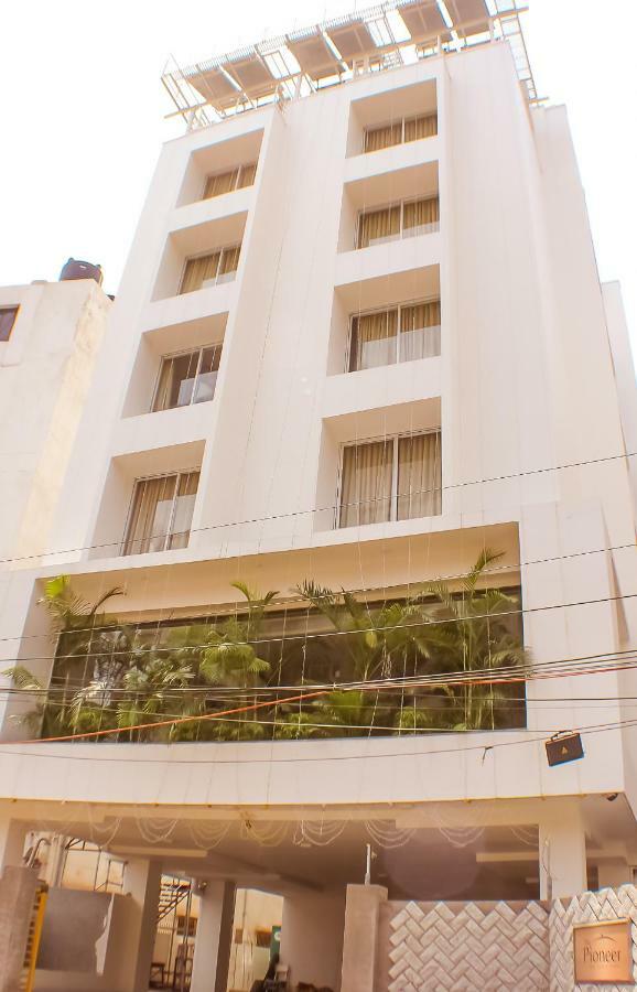 Hotel The Pioneer Višákhapatnam Exteriér fotografie